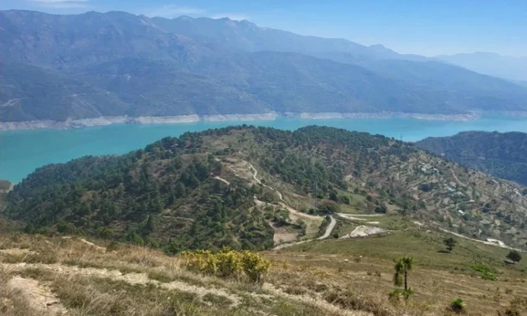 agriculture-land-in-bour-tehri-lake-view